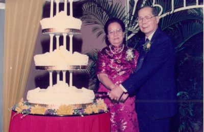楊柳江夫婦結婚五十週年的全家福（1989）