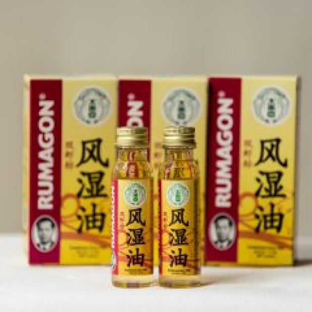 Double Prawn Rumagon Liniment made in Singapore for muscle and joint pain relief