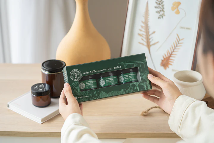 Double Prawn Brand Herbal Balm for pain, swelling and insect bite relief