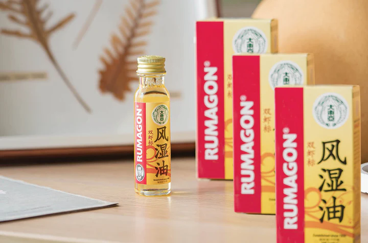 Double Prawn Rumagon Liniment made in Singapore for muscle and joint pain relief